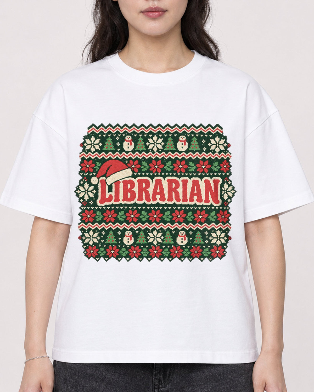 Mockup Boxy Heavyweight Tee White female close-up 03