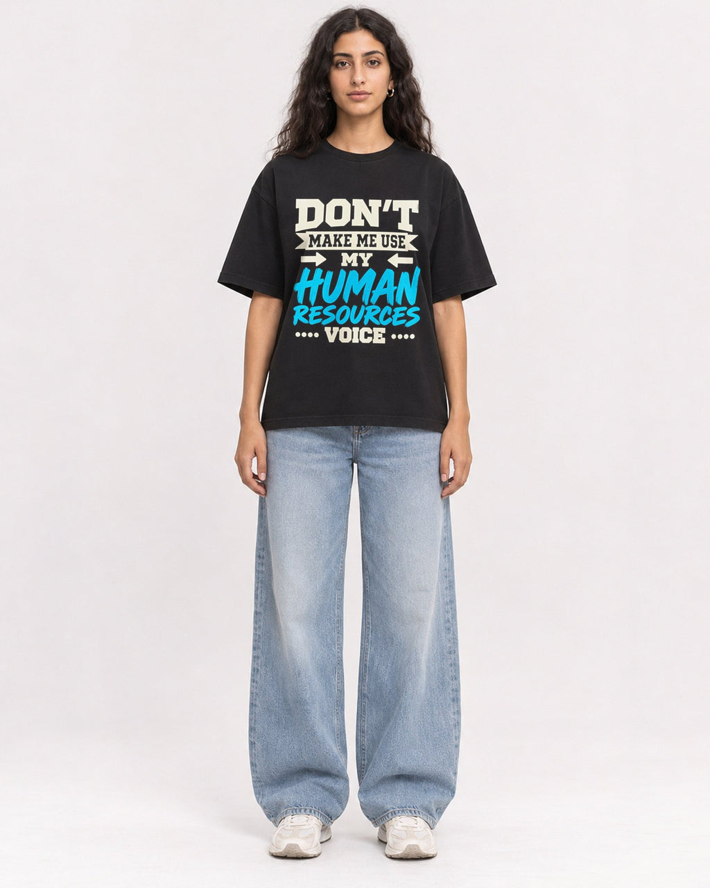 Mockup Boxy Heavyweight Tee Black female full-body 07