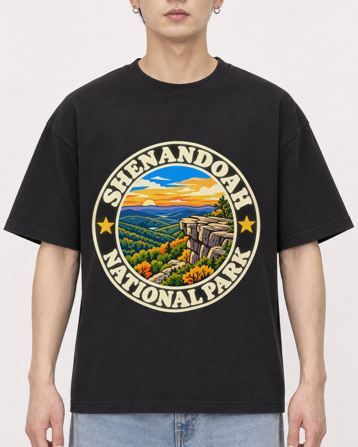 Mockup Boxy Heavyweight Tee Black male close-up 01