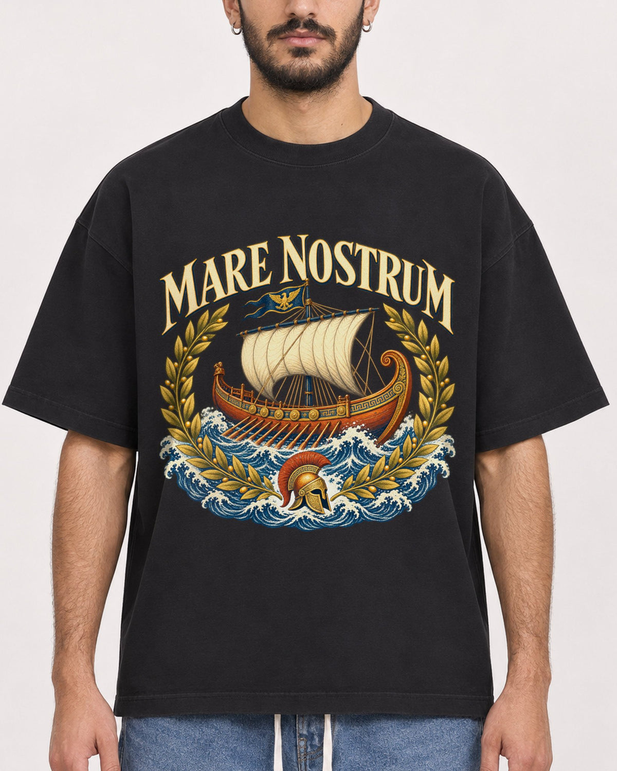 Mockup Boxy Heavyweight Tee Black male close-up 07