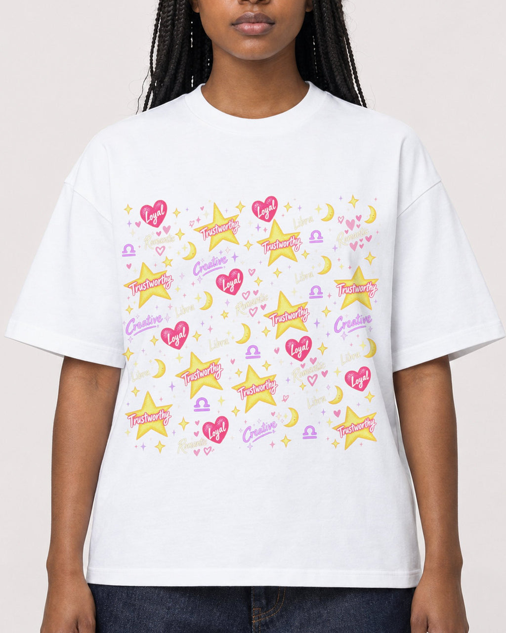 Mockup Boxy Heavyweight Tee White female close-up 04