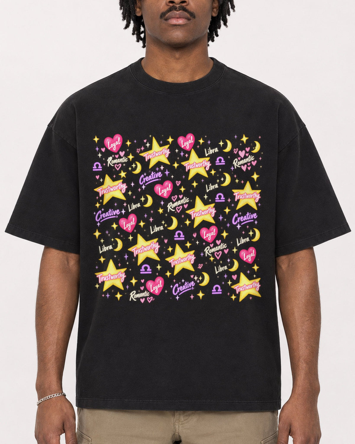 Mockup Boxy Heavyweight Tee Black male close-up 04