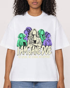 Mockup Boxy Heavyweight Tee White female close-up 05