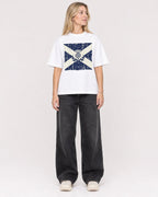 Mockup Boxy Heavyweight Tee White female full-body 08