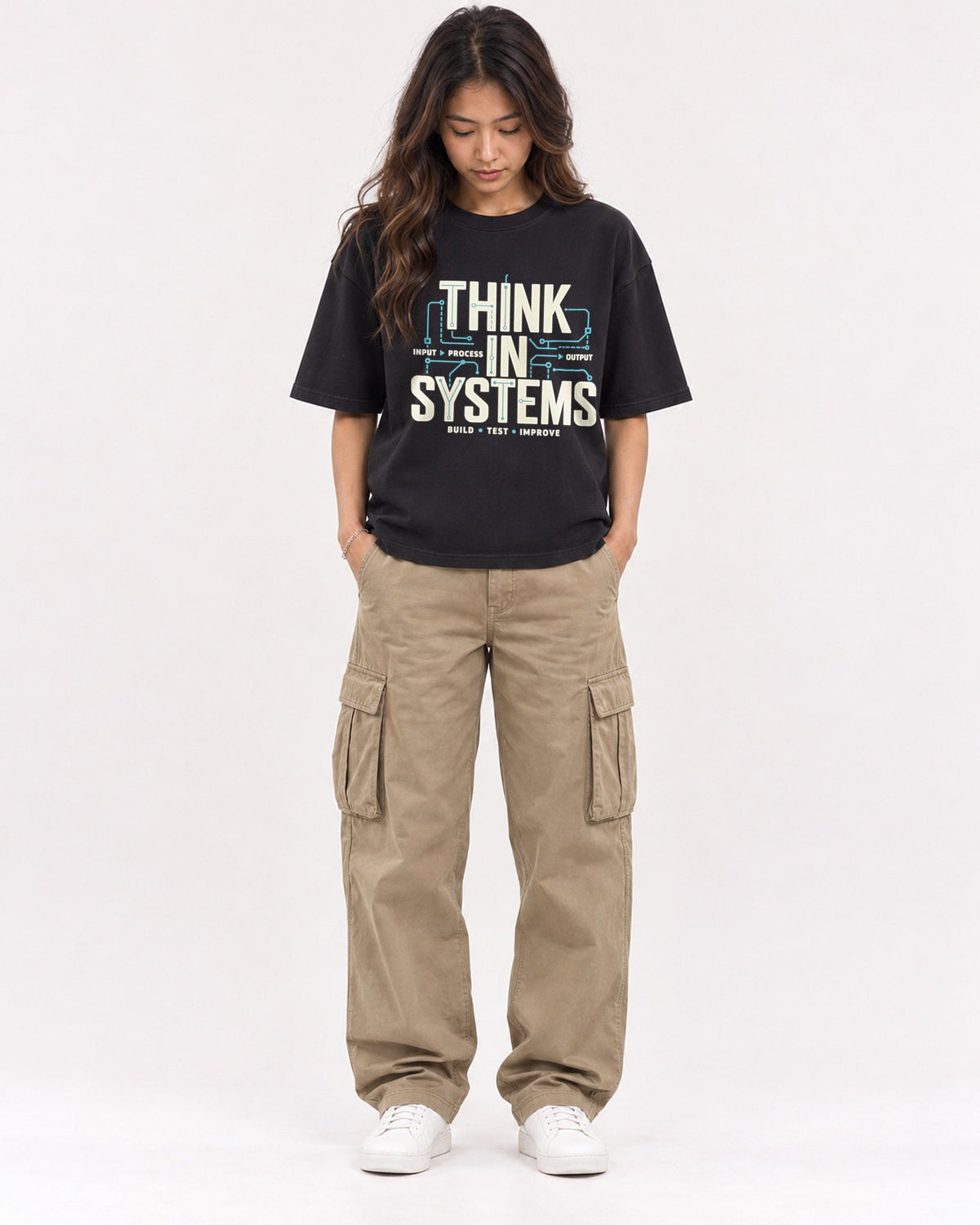Mockup Boxy Heavyweight Tee Black female full-body 02