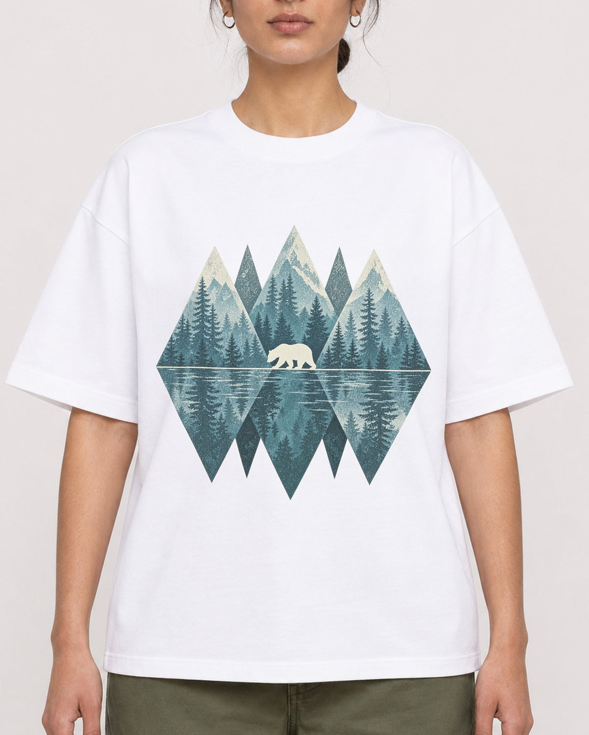 Mockup Boxy Heavyweight Tee White female close-up 17
