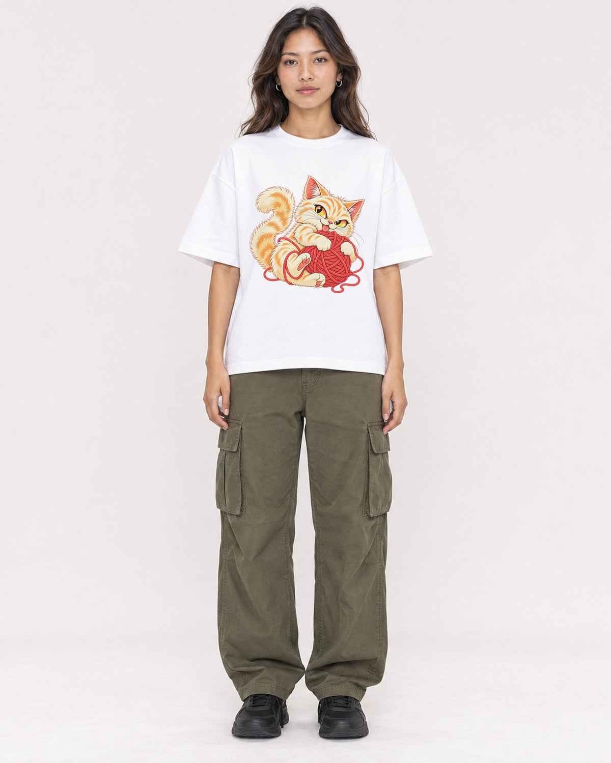 Mockup Boxy Heavyweight Tee White female full-body 02