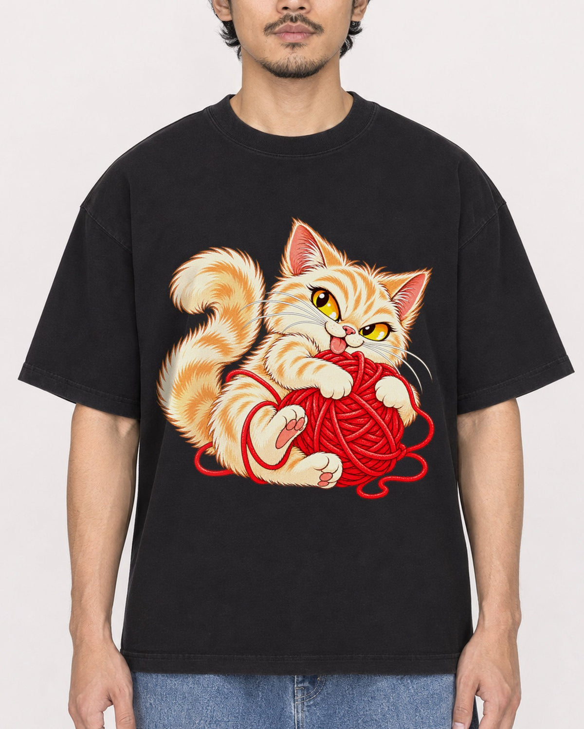 Mockup Boxy Heavyweight Tee Black male close-up 02