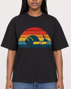 Mockup Boxy Heavyweight Tee Black female close-up 04