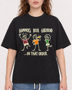 Mockup Boxy Heavyweight Tee Black female close-up 09