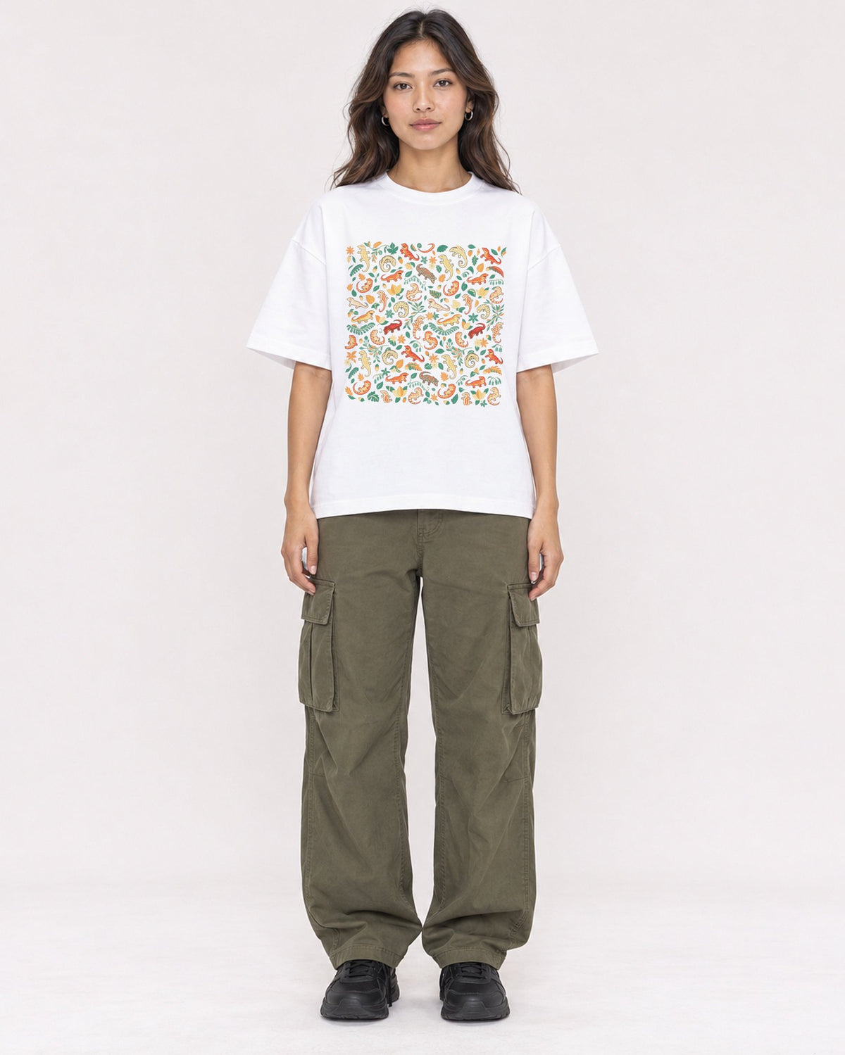 Mockup Boxy Heavyweight Tee White female full-body 02