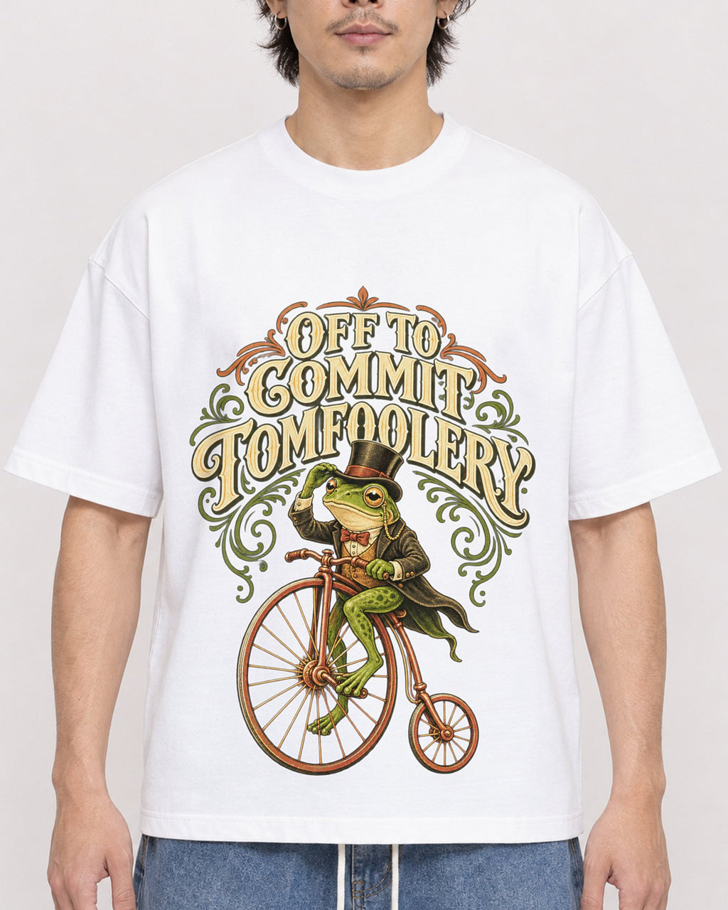 Mockup Boxy Heavyweight Tee White male close-up 03