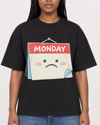 Mockup Boxy Heavyweight Tee Black female close-up 04