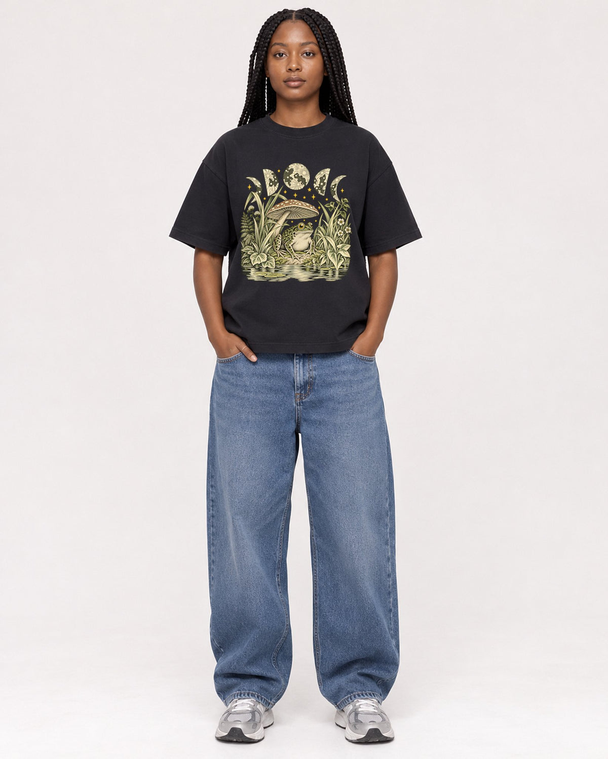 Mockup Boxy Heavyweight Tee Black female full-body 04
