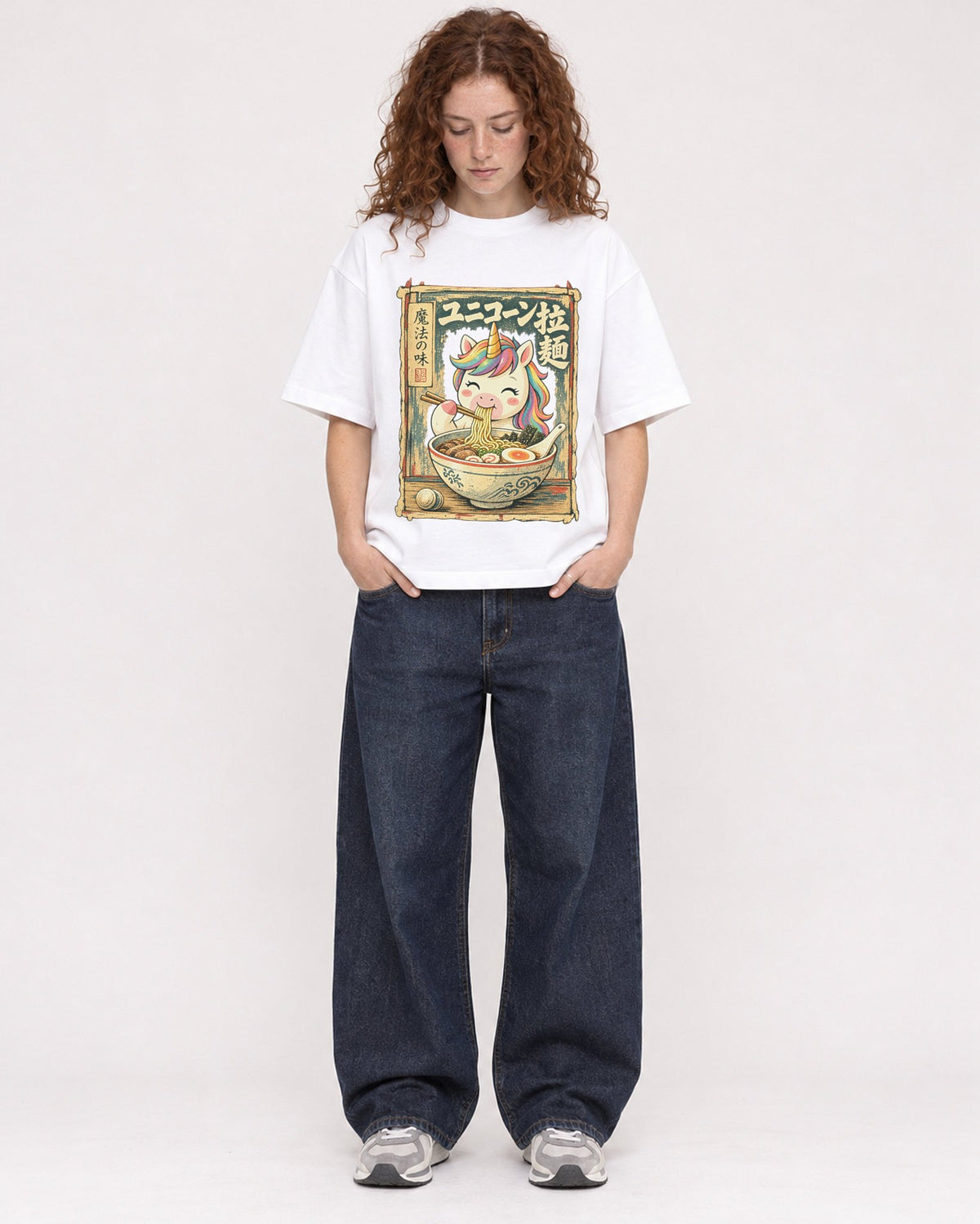 Mockup Boxy Heavyweight Tee White female full-body 09