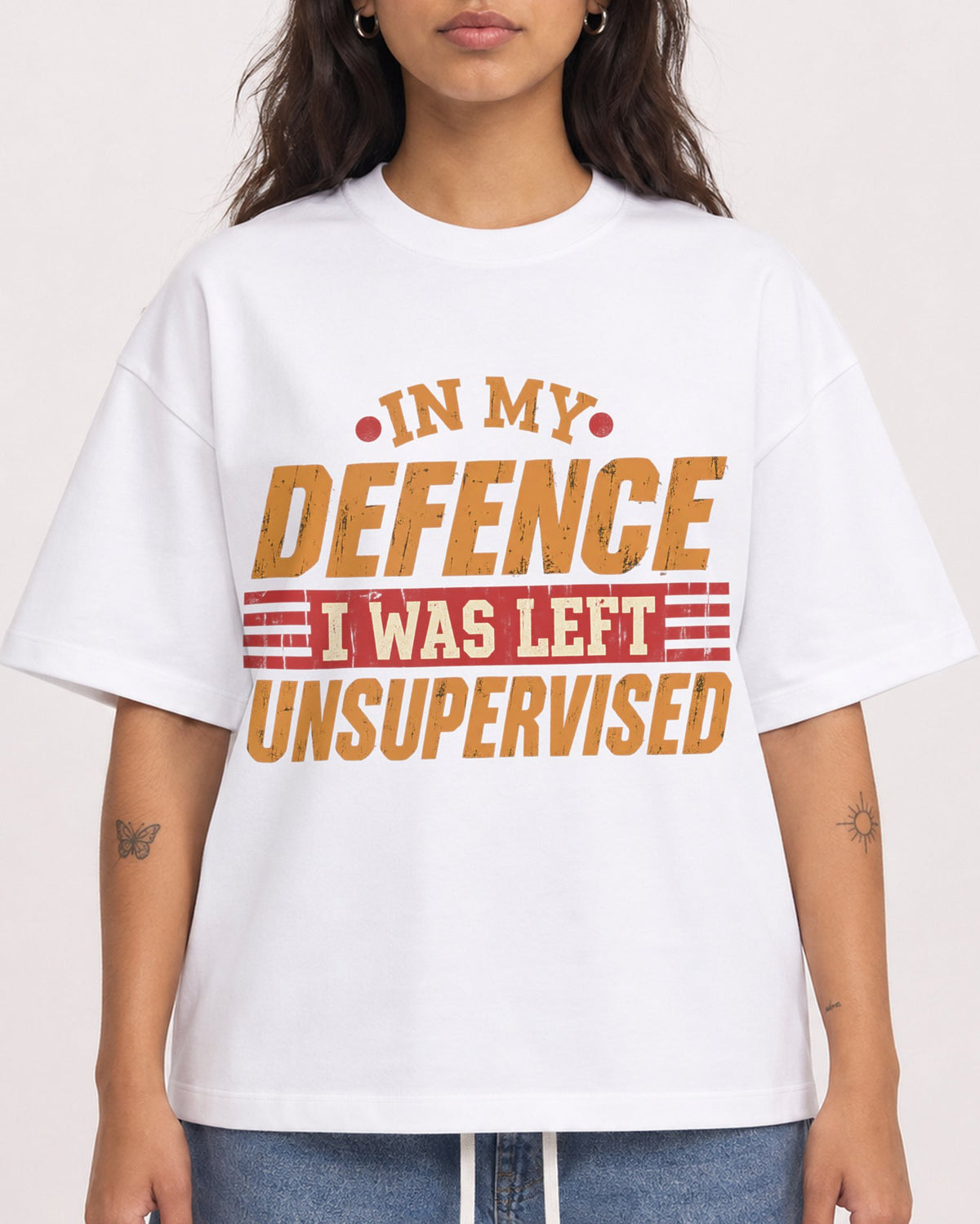 Mockup Boxy Heavyweight Tee White female close-up 06
