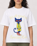 Mockup Boxy Heavyweight Tee White female close-up 07