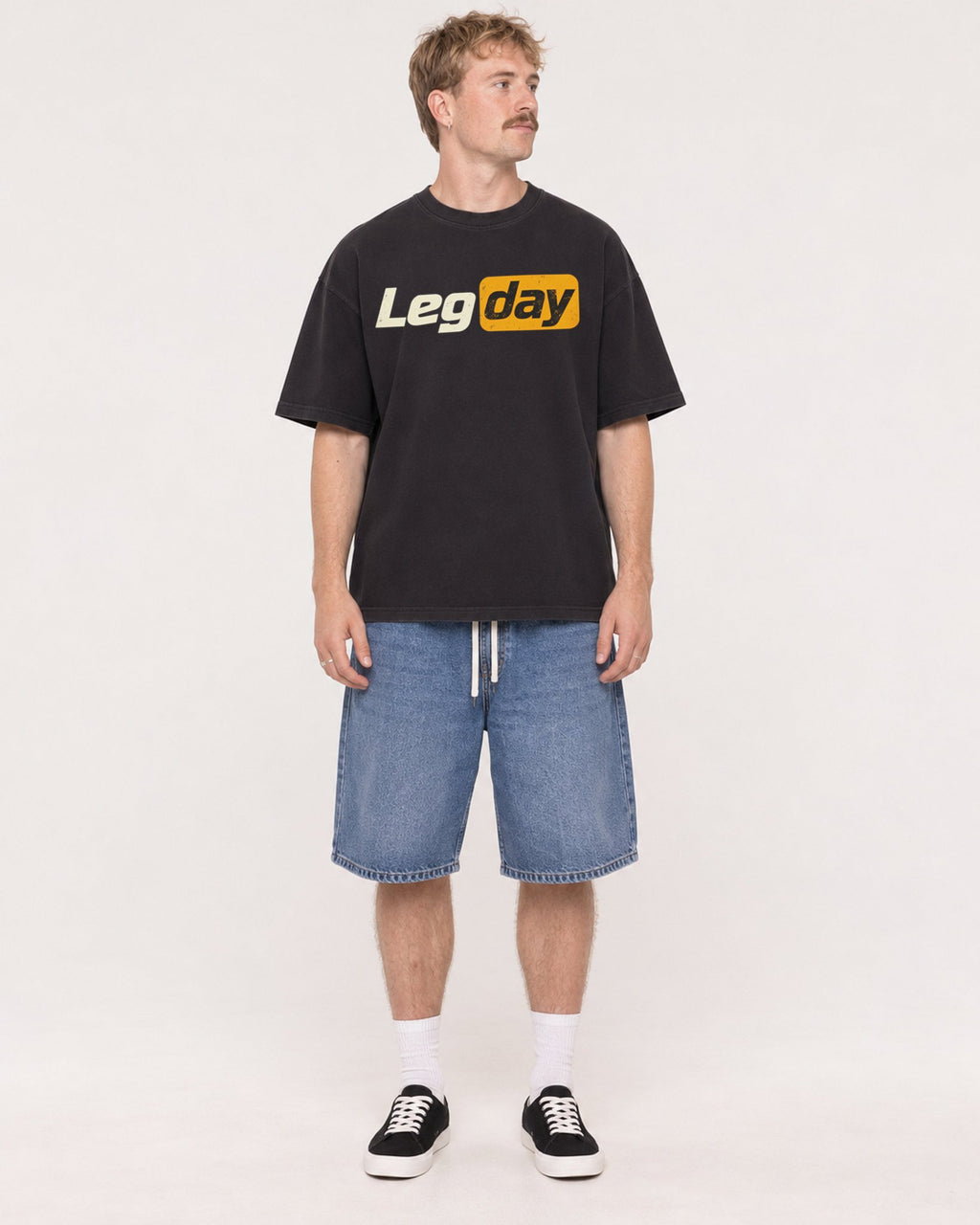 Mockup Boxy Heavyweight Tee Black male full-body 19