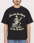 Mockup Boxy Heavyweight Tee Black male close-up 02