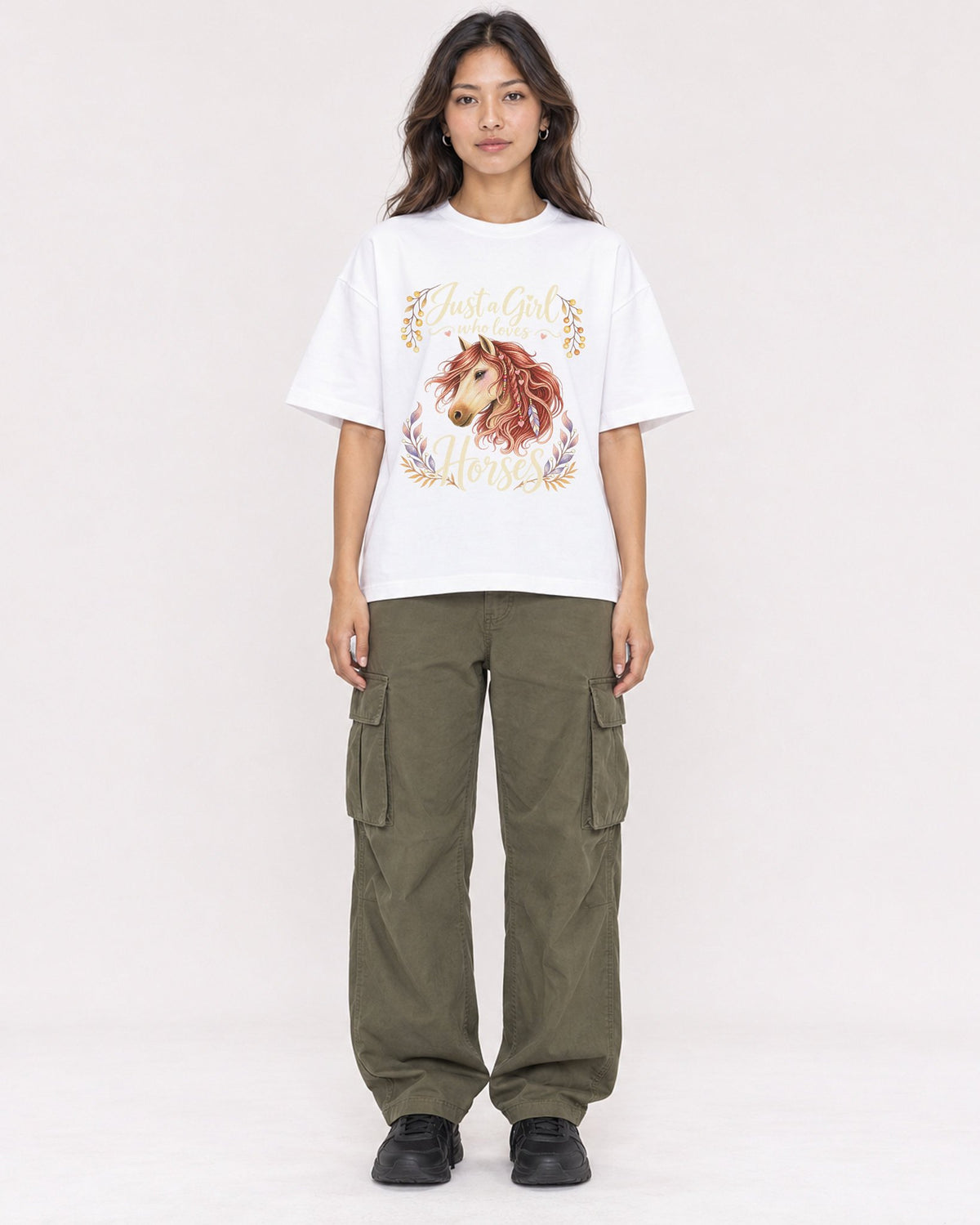 Mockup Boxy Heavyweight Tee White female full-body 02