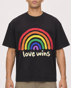 Mockup Boxy Heavyweight Tee Black male close-up 20
