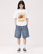 Mockup Boxy Heavyweight Tee White female full-body 01