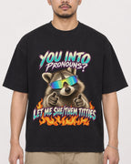 Mockup Boxy Heavyweight Tee Black male close-up 32