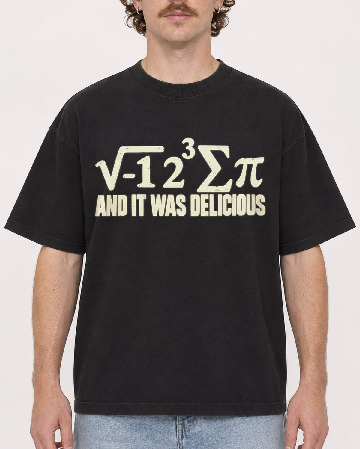 Mockup Boxy Heavyweight Tee Black male close-up 09