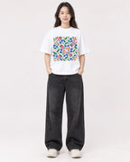 Mockup Boxy Heavyweight Tee White female full-body 03
