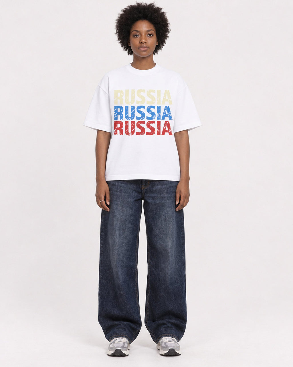 Mockup Boxy Heavyweight Tee White female full-body 14