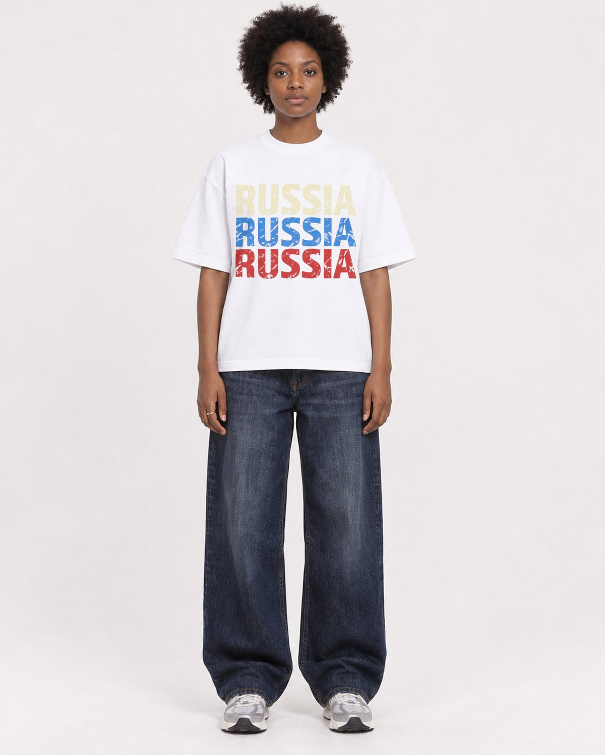 Mockup Boxy Heavyweight Tee White female full-body 14