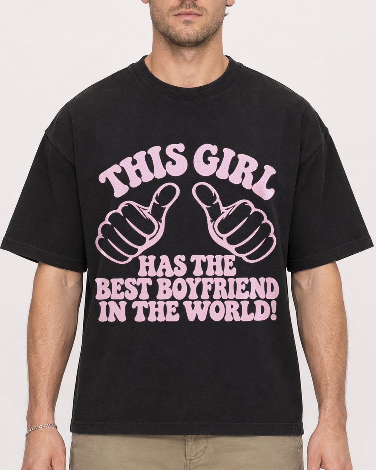Mockup Boxy Heavyweight Tee Black male close-up 08
