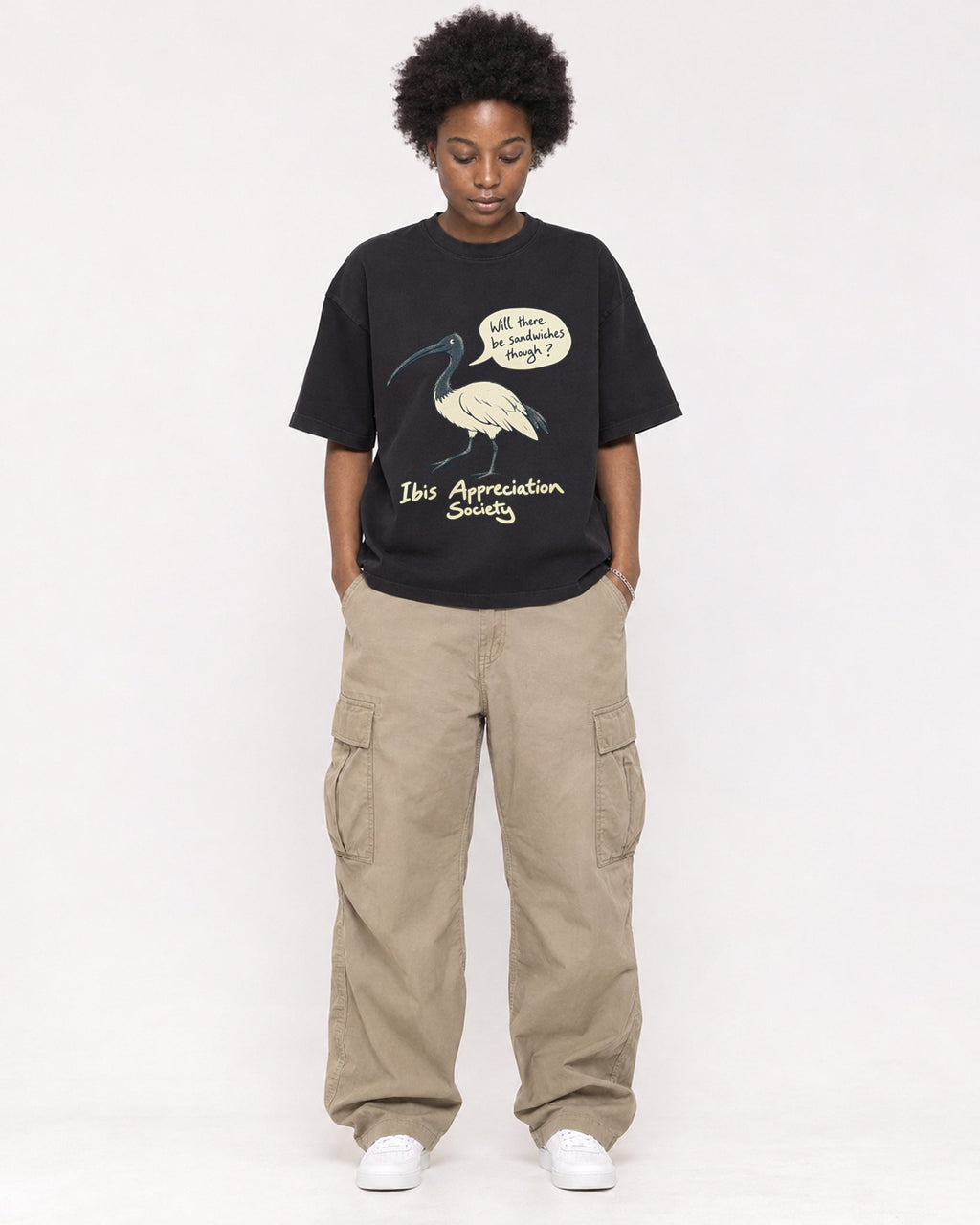 Mockup Boxy Heavyweight Tee Black female full-body 14