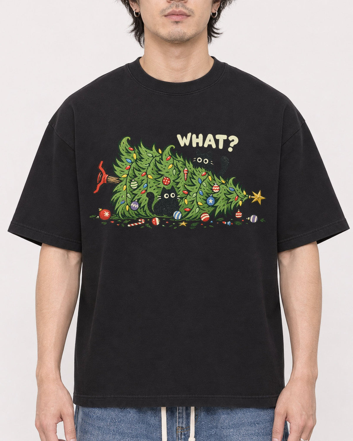 Mockup Boxy Heavyweight Tee Black male close-up 03