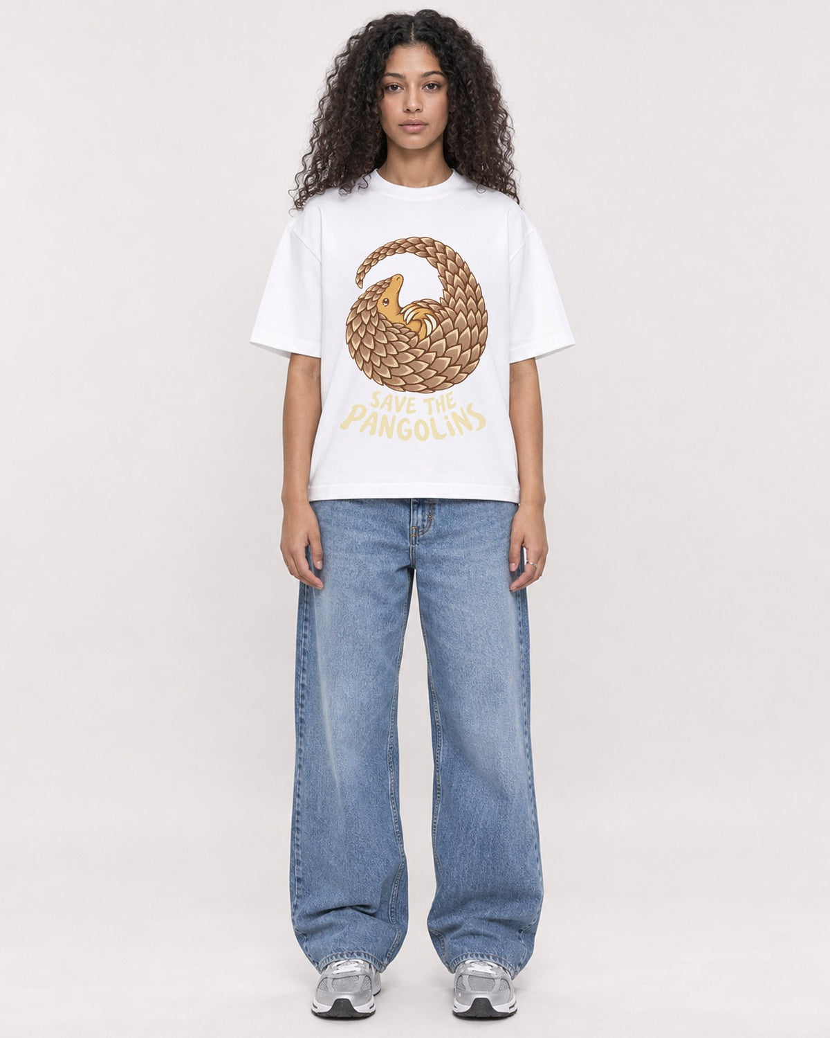 Mockup Boxy Heavyweight Tee White female full-body 10