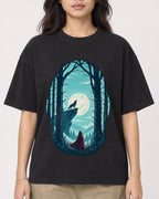 Mockup Boxy Heavyweight Tee Black female close-up 02
