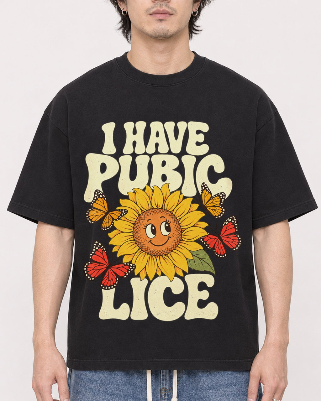 Mockup Boxy Heavyweight Tee Black male close-up 03