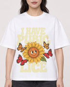 Mockup Boxy Heavyweight Tee White female close-up 03