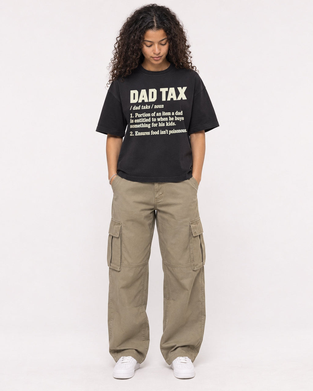 Mockup Boxy Heavyweight Tee Black female full-body 10