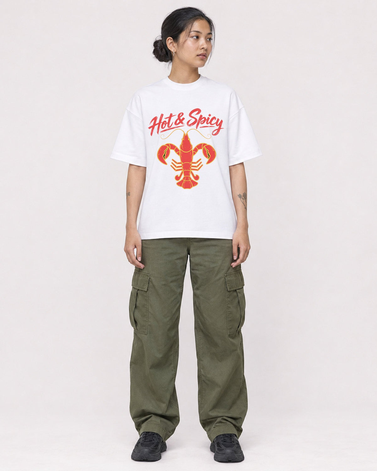 Mockup Boxy Heavyweight Tee White female full-body 12