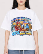 Mockup Boxy Heavyweight Tee White female close-up 01