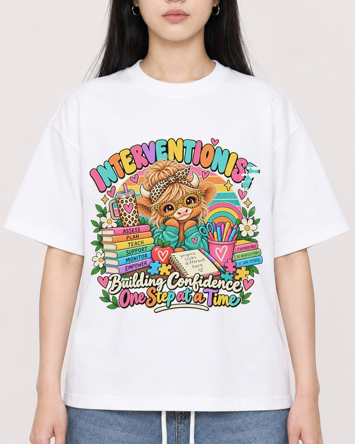 Mockup Boxy Heavyweight Tee White female close-up 01