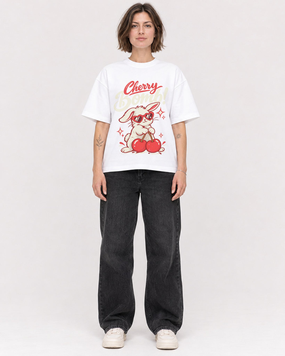 Mockup Boxy Heavyweight Tee White female full-body 18