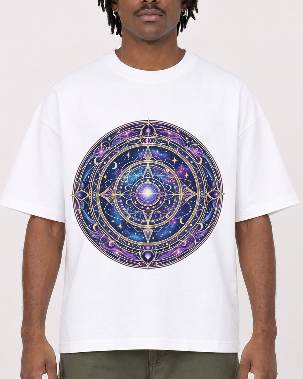 Mockup Boxy Heavyweight Tee White male close-up 04
