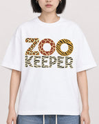 Mockup Boxy Heavyweight Tee White female close-up 11