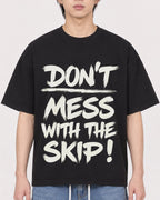 Mockup Boxy Heavyweight Tee Black male close-up 11