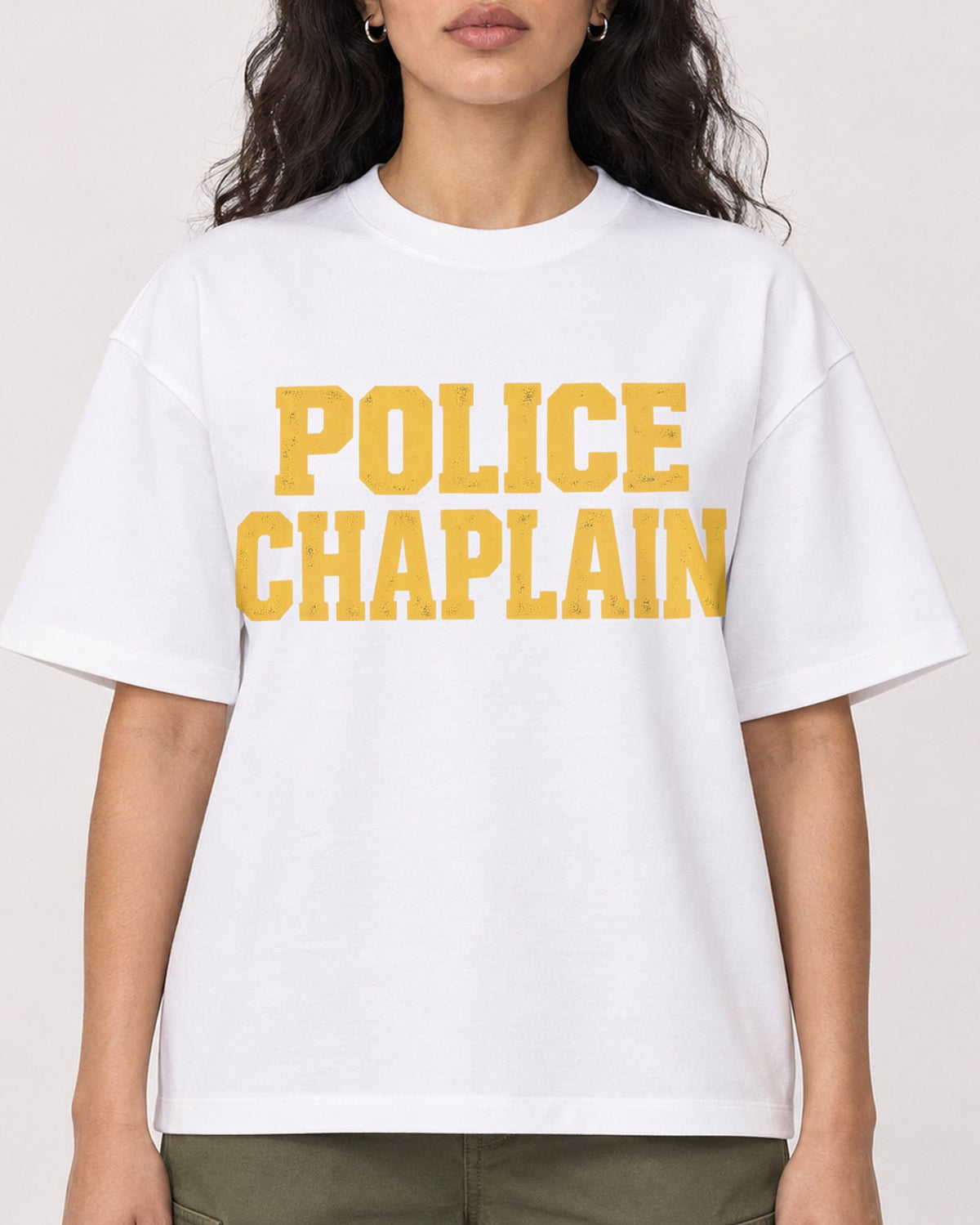 Mockup Boxy Heavyweight Tee White female close-up 07
