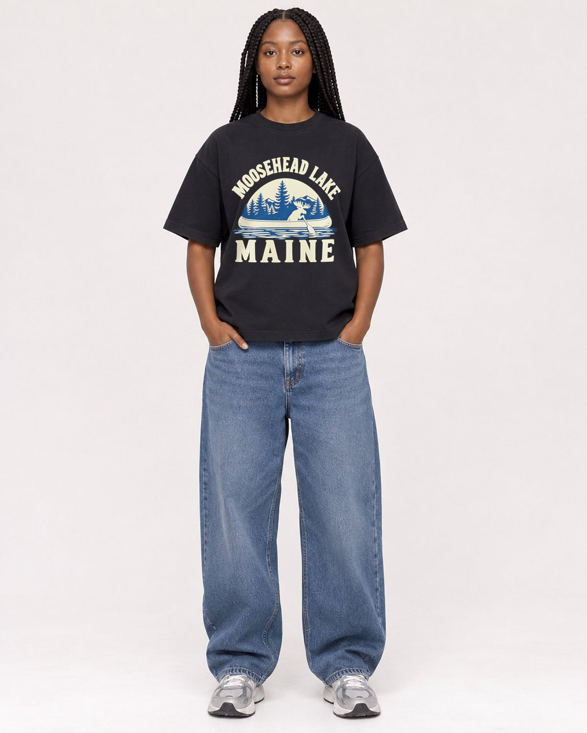 Mockup Boxy Heavyweight Tee Black female full-body 04