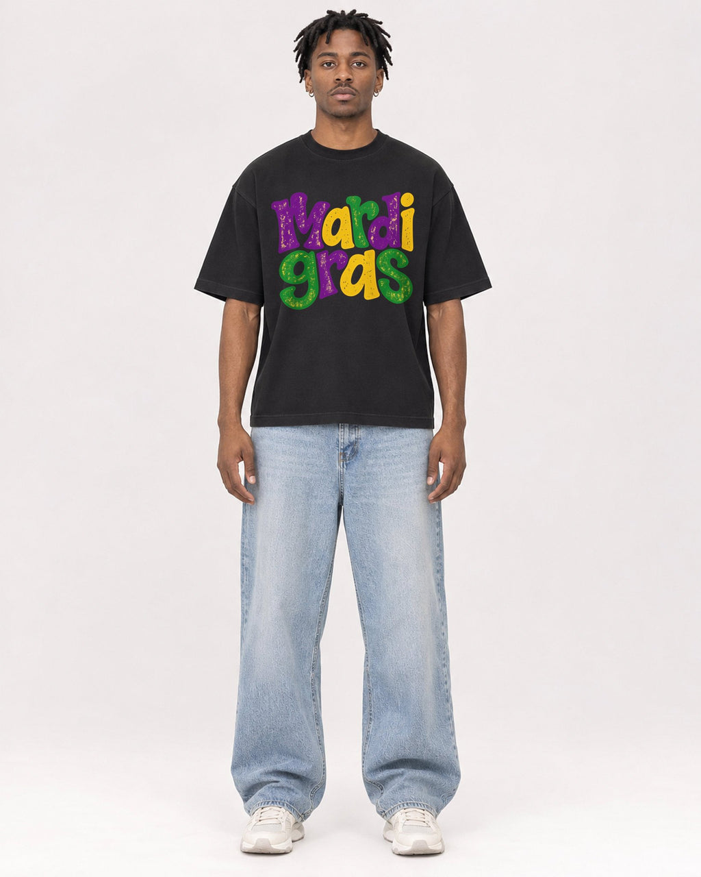 Mockup Boxy Heavyweight Tee Black male full-body 05