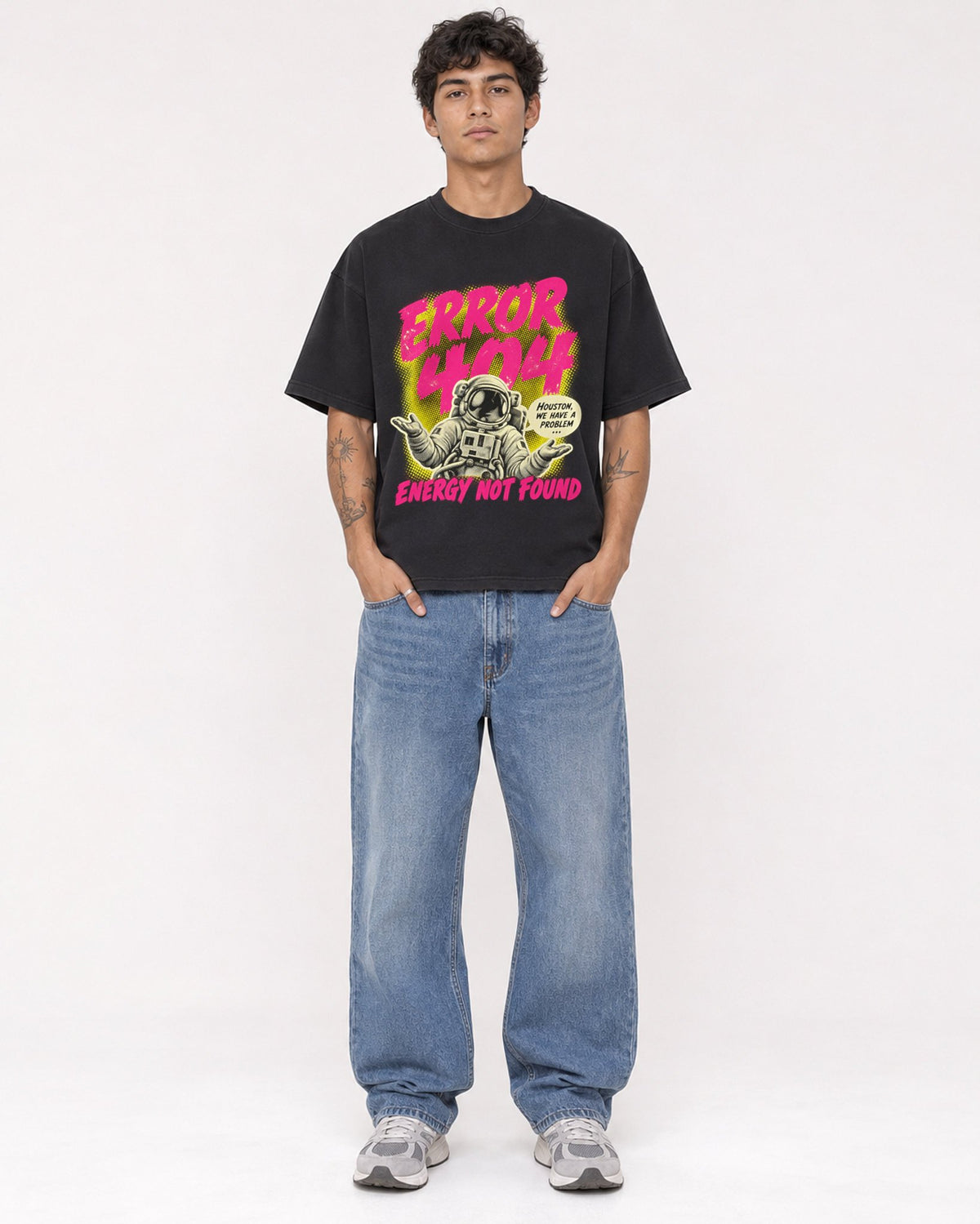 Mockup Boxy Heavyweight Tee Black male full-body 06